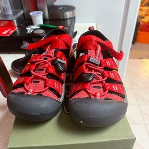 Boys Keen Sandals